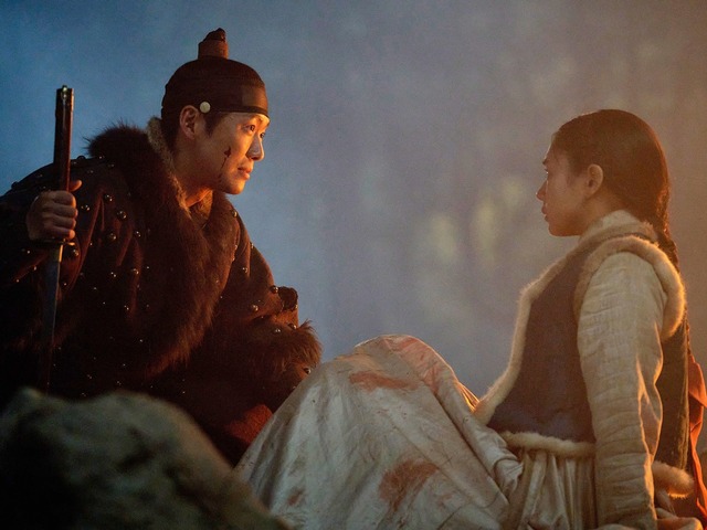 『恋人』主演ふたりが韓国メデイアに語っていた「互いへの印象と信頼感」