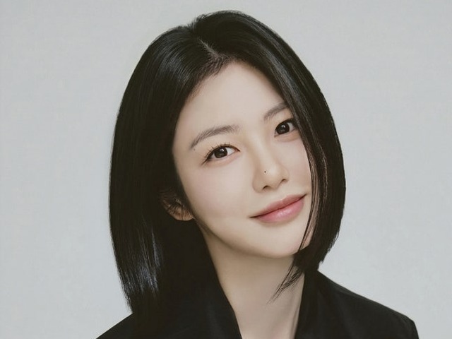 「共演者はみんな軍隊に」シン・イェウンが明かす“笑って泣ける”ジンクスと、同い年俳優イ・ジェウクへの深い信頼【インタビュー】