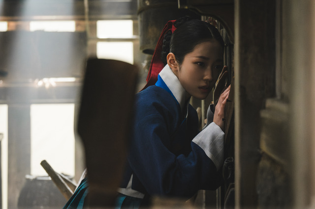 Netflixシリーズ「トングン −呪いの宮−」© 2026 Netflix, Inc.