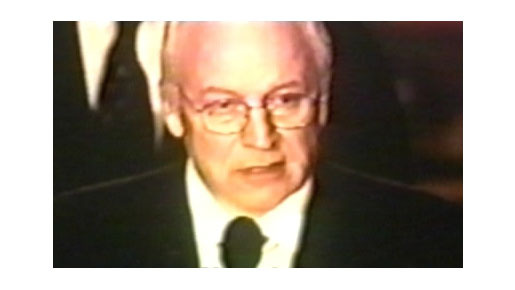 ブッシュ大統領暗殺を受けて同日中にチェイニー副大統領が第44代大統領就任へ(注・劇中です）