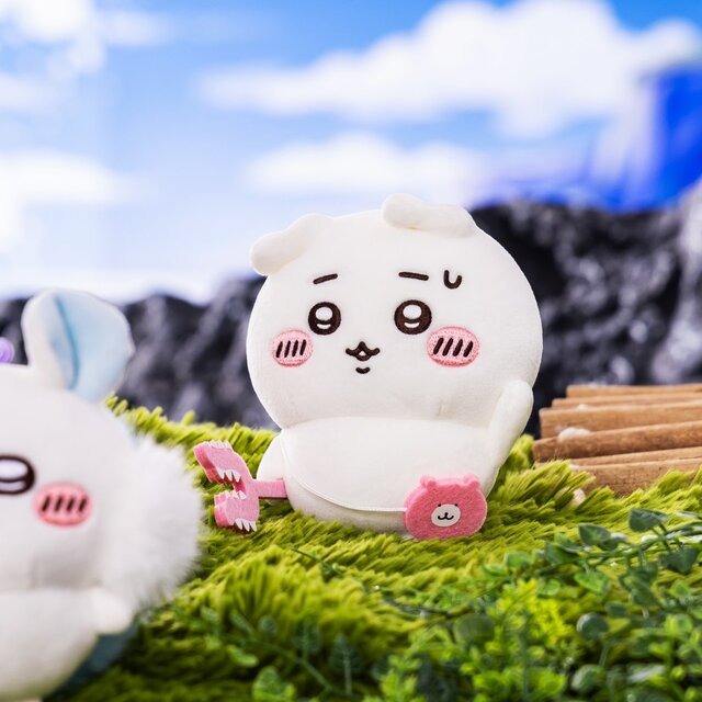 「映画ちいかわ 人魚の島のひみつ」マスコット・ぬいぐるみが受注生産決定！からいお顔セイレーンやカツカレーを食べる島二郎など全21種