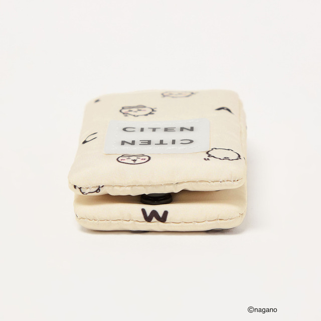 ちいかわ CITEN ミラー付きリップケースキーリングカラー：オフホワイト、シルバー価格：2,530円（税込）©nagano