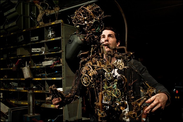 『鑑定士と顔のない依頼人』- (c)2012 Paco Cinematografica srl.