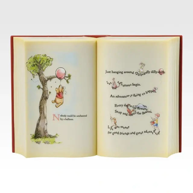 A賞 ブックシェイプドライト／© Disney. Based on the“Winnie the Pooh”works by A.A. Milne and E.H. Shepard.
