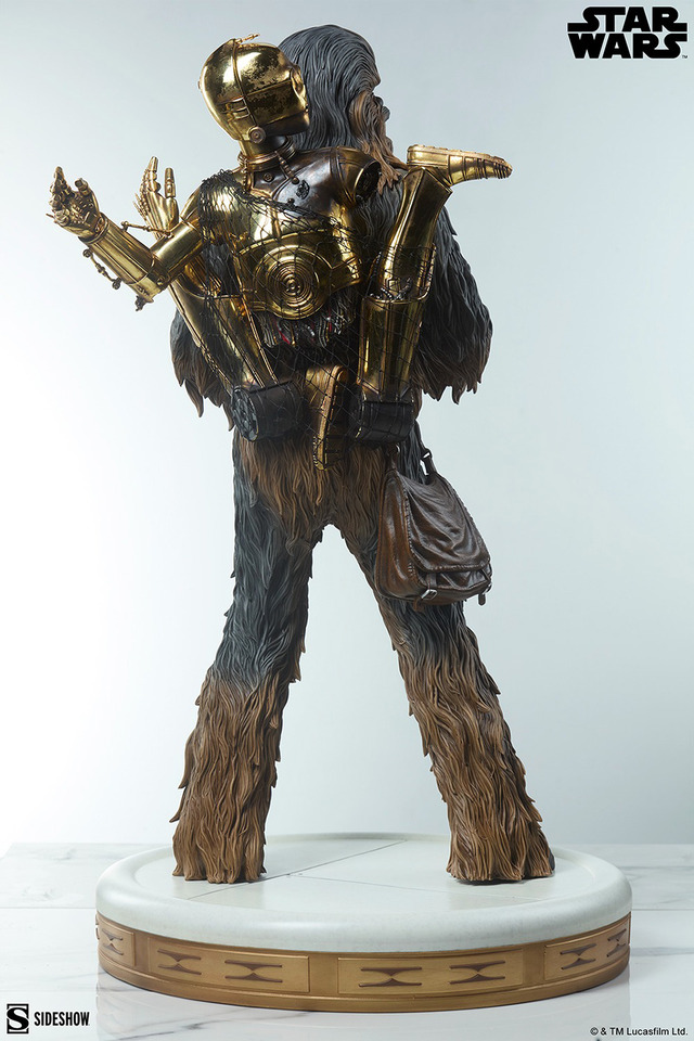 『スター・ウォーズ』 【プレミアム・フォーマット・フィギュア】チューバッカ＆C-3PO／170,000円（税込）