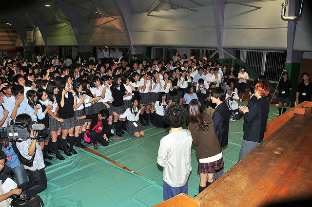 『男子高校生の日常』文化祭・後夜祭