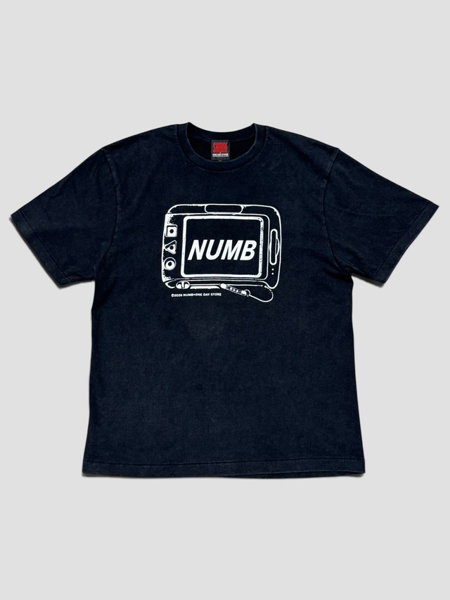 ONE DAY STOREとのコラボ　Tシャツ価格：6,600円（税込）カラー：BLACK