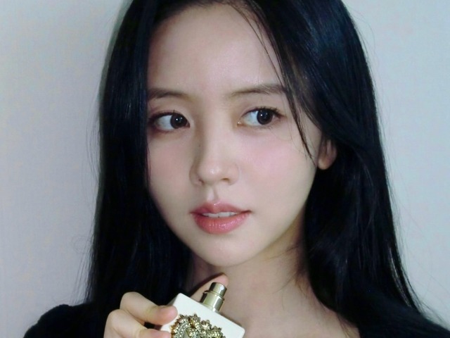 「いつの間にこんなに大人に？」子役出身キム・ソヒョン、20代後半の深みのある美貌に視線集中【写真】