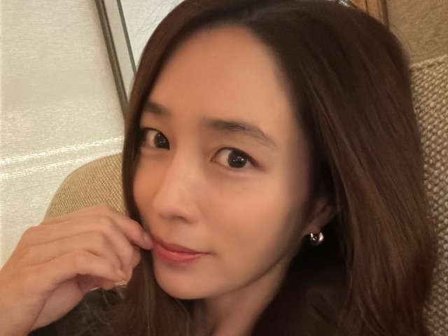 産後“18kg増”から見事な激変！女優イ・ミンジョン直伝、無理なく痩せる「夜のシンプル習慣」
