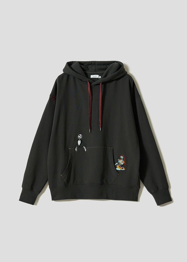 ジャック＆サリー｜ビッグシルエットパーカー／¥8,900／©Disney
