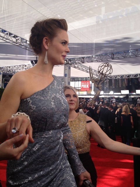 エミー賞授賞式（エミリー・デシャネル）