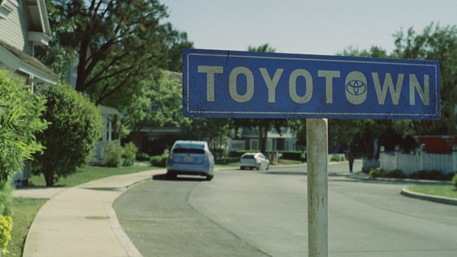 阿部寛／新CM「TOYOTOWN・郵便配達」篇