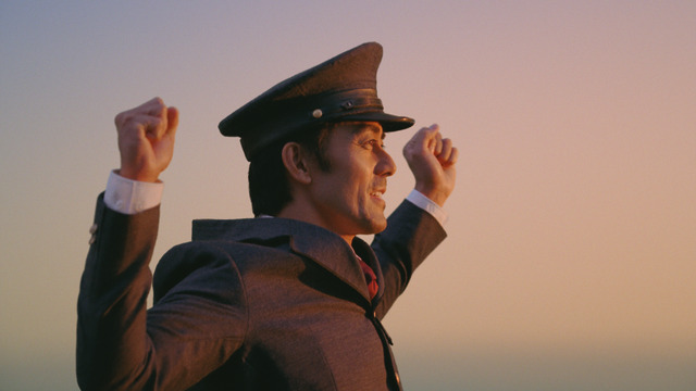 阿部寛／新CM「TOYOTOWN・郵便配達」篇