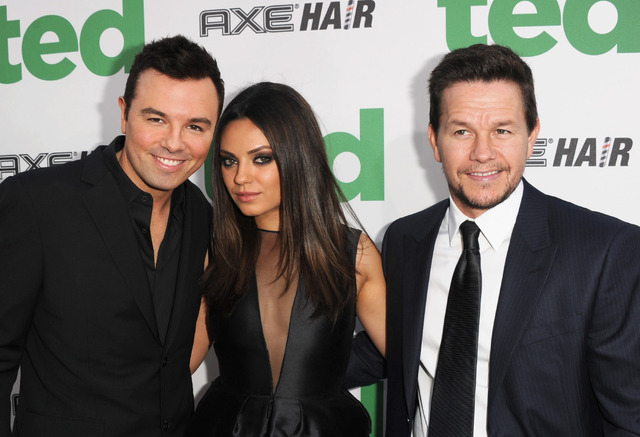 セス・マクファーレン＆ミラ・クニス＆マーク・ウォールバーグ-(C) Getty Images