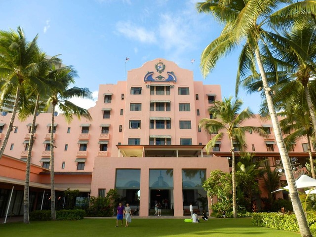 “太平洋のピンクパレス（宮殿）”「ロイヤル ハワイアン ラグジュアリー コレクション リゾート」