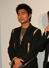 『犯人に告ぐ』初日舞台挨拶　小澤征悦