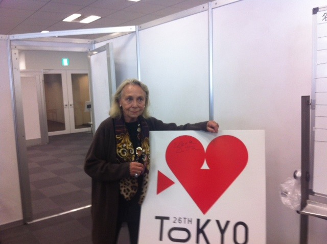 事務局を訪れてくれたエレーナ・コッタさん