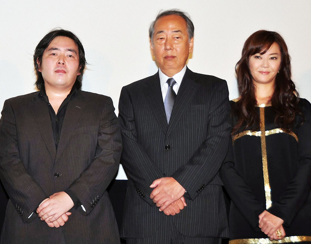 観月ありさ＆岸部一徳＆福井晴敏（原作者）／『人類資金』初日舞台挨拶