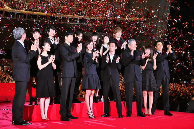 『SPEC ～結～漸ノ篇～』完成披露試写会に参加したキャスト＆スタッフ