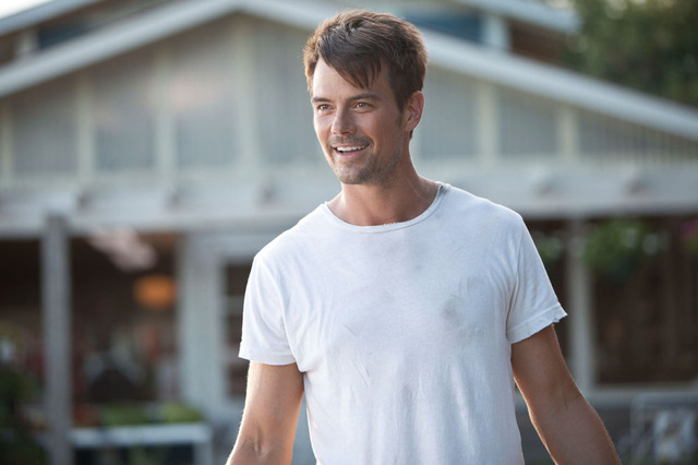 ジョシュ・デュアメル／『セイフ ヘイブン』 -(C) 2013 Safe Haven Productions, LLC All Rights Reserved