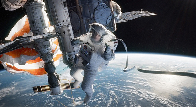 『ゼロ・グラビティ』-(C) 2013 WARNER BROS.ENTERTAINMENT INC.