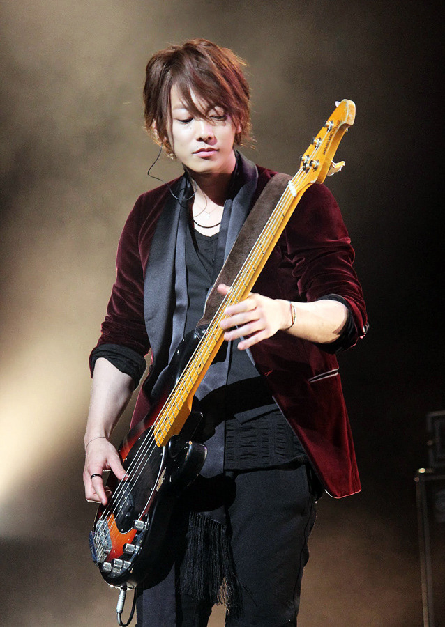 “ベーシスト”佐藤健（小笠原秋役）／『カノジョは嘘を愛しすぎてる』完成披露試写会