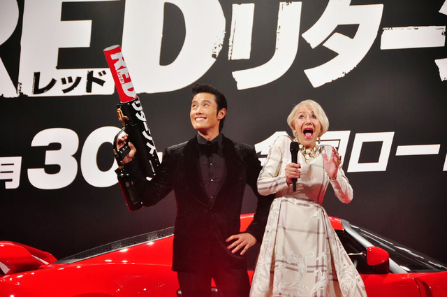 『RED リターンズ』ジャパン・プレミア・レッドカーペットイベント（イ・ビョンホン＆ヘレン・ミレン）