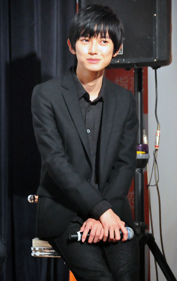 本郷奏多／UULAドラマ「指恋～君に贈るメッセージ～」