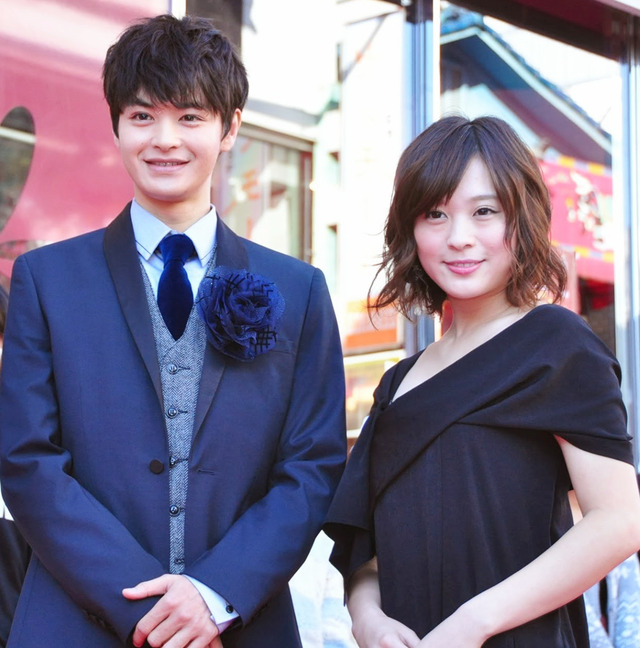 瀬戸康史＆北乃きい／『僕は友達が少ない』原宿レッドカーペット