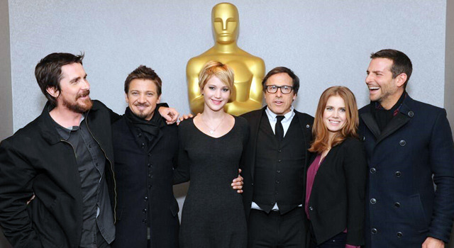 『アメリカン・ハッスル』キャストたち（クリスチャン・ベイル＆ブラッドリー・クーパー＆ジェニファー・ローレンス＆エイミー・アダムス＆ジェレミー・レナー＆デヴィッド・O・ラッセル監督）