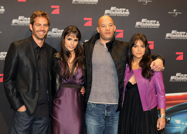 ポール・ウォーカー＆ジョーダナ・ブリュースター＆ヴィン・ディーゼル＆ミシェル・ロドリゲス-(C) Getty Images