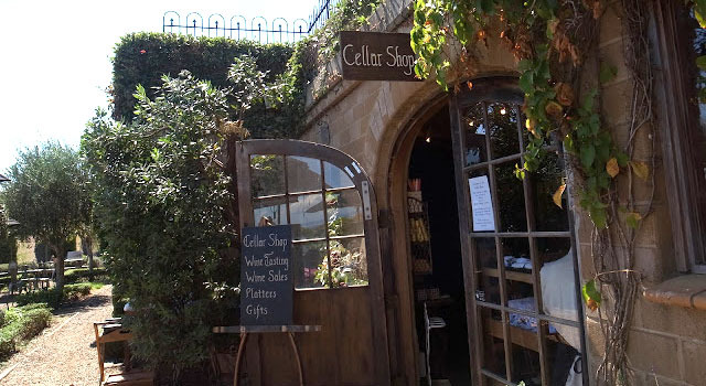 「Mudbrick Vineyard」のショップ