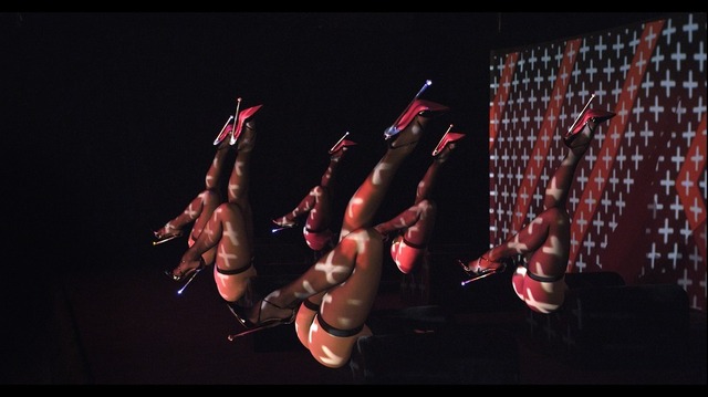 『ファイアbyルブタン』-(C) Antoine Poupel