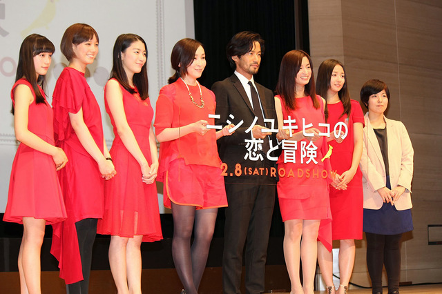 『ニシノユキヒコの恋と冒険』完成披露舞台挨拶（中村ゆりか＆本田翼＆成海璃子＆麻生久美子＆竹野内豊＆尾野真千子＆木村文乃＆井口奈己監督）