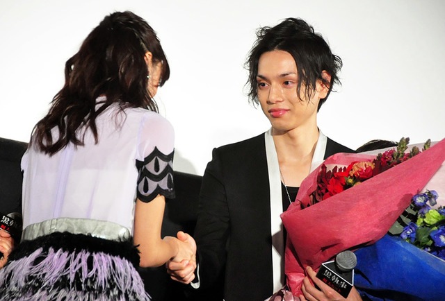 水嶋ヒロ＆山本美月／『黒執事』初日舞台挨拶