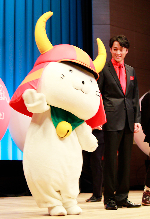 『偉大なる、しゅららぼん』完成披露舞台歳撮