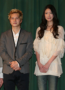 『ネガティブハッピー・チェーンソーエッヂ』初日舞台挨拶　三浦春馬、浅利陽介