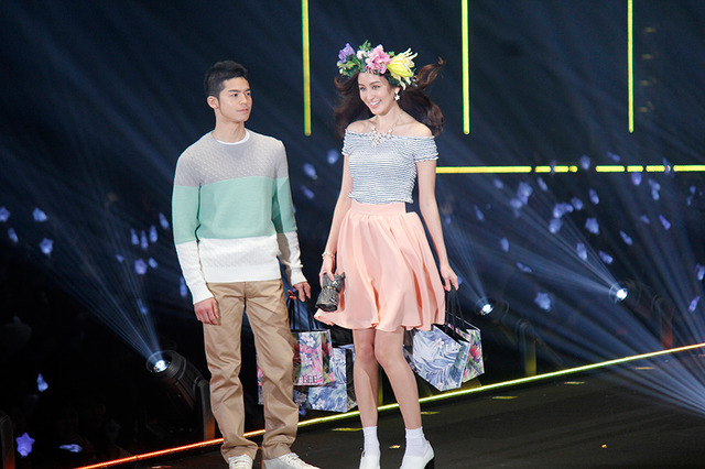 菅谷哲也＆オードリー亜谷香 in 第18回 東京ガールズコレクション 2014 SPRING/SUMMER