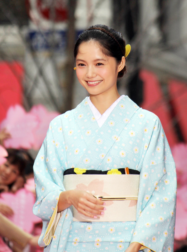 宮崎あおい／『神様のカルテ2』桜カーペットセレモニー