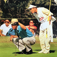 小田和正が“ゴルフ界のレジェンド”青木功のキャディに挑戦したドキュメンタリーを12/14に再放送！12/28には、情熱大陸「井上真央が撮る小田和正」も！