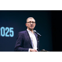 Franceに学ぶ公共文化政策・Art &Espace Louis Vuitton Tokyo「Andy　Warhol　Serial Portraits 」特集！