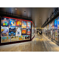 映画館がアートギャラリーに!?ヒューマックスシネマの海外映画ポスター展に9万人が来場！好評につき延長決定！