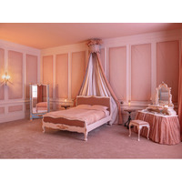 憧れの新たな聖地、誕生。映画『嵐が丘』ゆかりの地ブロンテ・カントリーにキャサリンの寝室がバレンタイン限定でAirbnbに登場