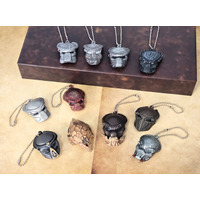 孤高のハンター“プレデター”映画シリーズ7作品に登場するマスクがガチャに勢ぞろい！『プレデター マスククロニクル』