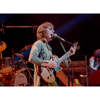 ジョン・レノンがビートルズ解散後に行った唯一のフル・コンサート伝説の”ワン・トゥ・ワン・コンサート”が、最高の映像と音響で甦る！映画『パワー・トゥ・ザ・ピープル：ジョン＆ヨーコ・ライヴ・イン・NYC』