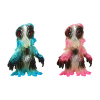 キャラクタートイ専門店「宇宙船」にて、人気のCCP ミドルサイズシリーズ「ヘドラ」の限定カラーレトロソフビフィギュアが発売中！