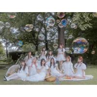 ＝LOVE　 8/23(日)に韓国の人気音楽番組SBS「인기가요(人気歌謡)」出演のため金浦空港に到着！空港にて記念撮影も！！